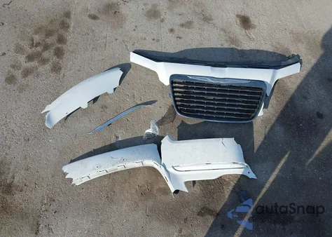 2014 Chrysler 300 300S из США, поврежденный, VIN 2C3CCAGG9EH365913